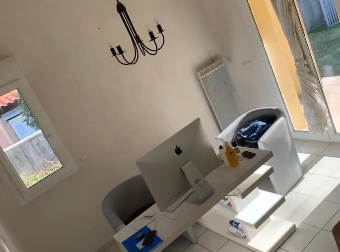 Maison Entiere Avec Terrasse Barbecue Et Jardin